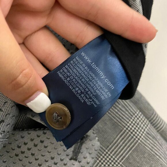 Tommy Hilfiger Plaid Pants - Picture 3 of 3